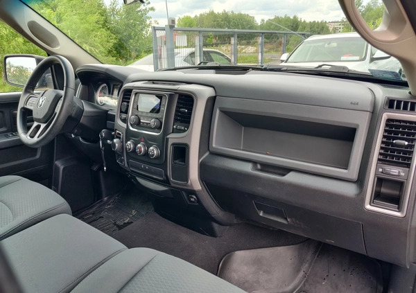 Dodge RAM cena 94500 przebieg: 144000, rok produkcji 2016 z Ostrołęka małe 407